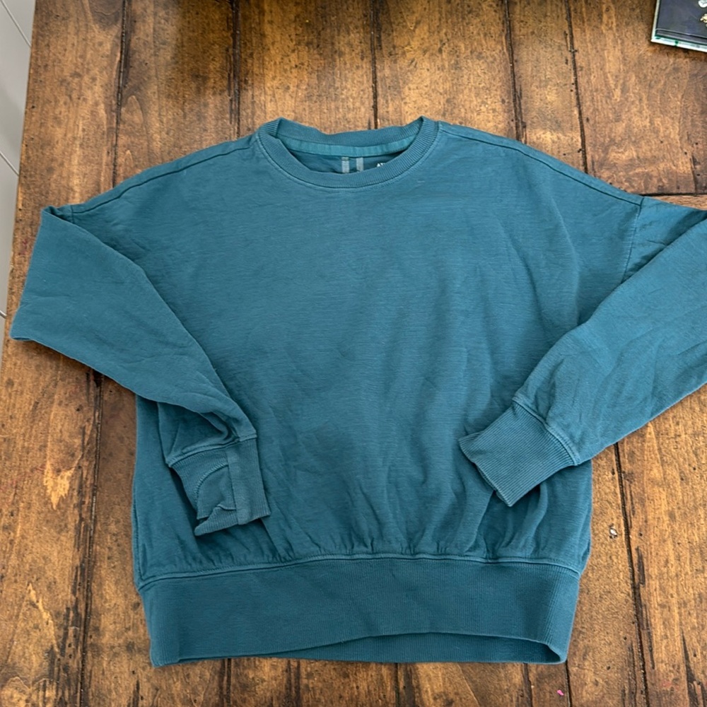 Athleta Girl sweatshirt 7
